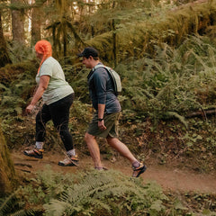 Women/Men Crest 8l Sling X Unlikely Hikers Mist Green | Merrell Bags